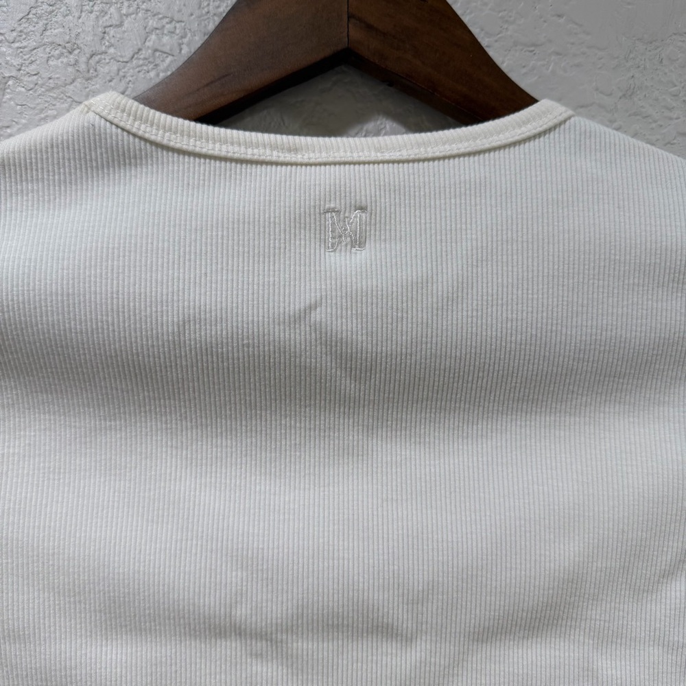 MESHKI Short Sleeve Rib Cropped Top White Size Large - Picture 6 of 9